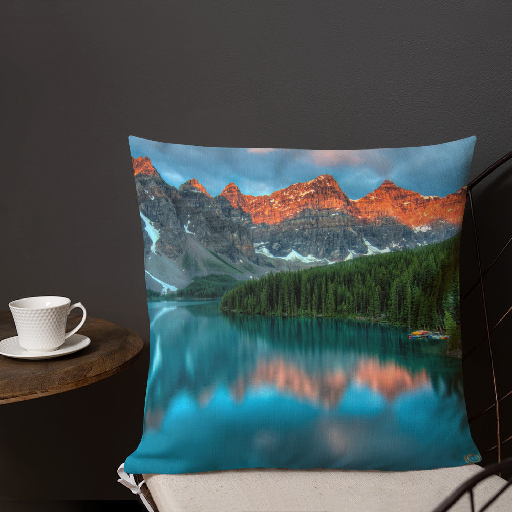 Mountain Serenity Premium Pillow