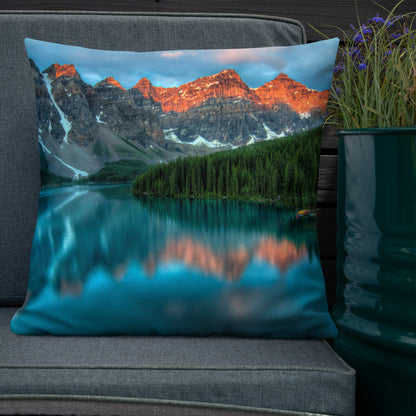 Mountain Serenity Premium Pillow