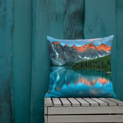 Mountain Serenity Premium Pillow